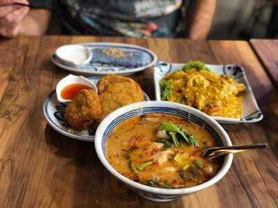 Om Nom - The Taste Of Thai