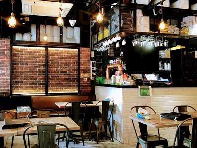 Aroy-dee Thai Kitchen Bencoolen