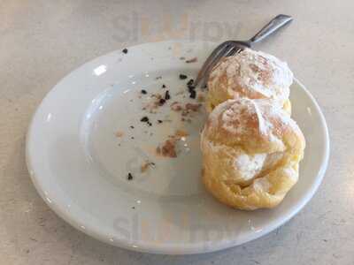 Dino Cake House & Cafe