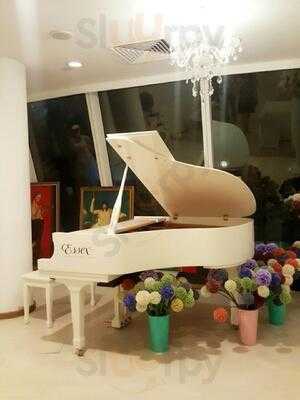 Bliss House Theme Restaurant