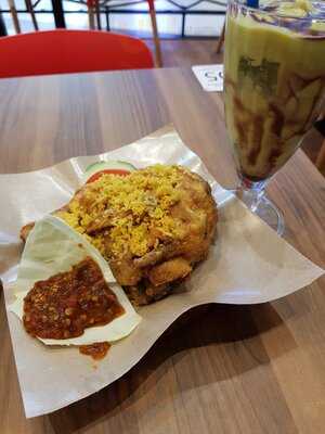 Ayam Penyet President