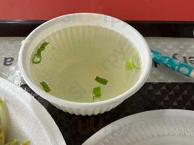 169 Hainanese Chicken Rice