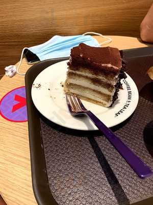 The Coffee Bean & Tea Leaf