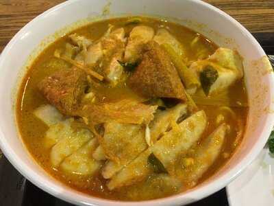 Sergeant Hainanese Chicken Rice