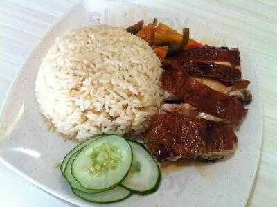 Sin Kee Famous Chicken Rice
