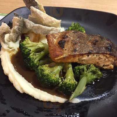 Yishun Park Hawker Centre