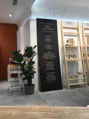 Plain Vanilla Bakery