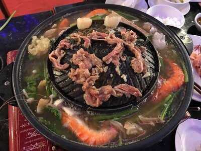 Fat Fish Steamboat