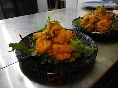 Gourmet Market Place