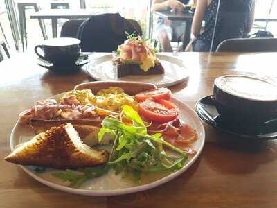 Elixir Boutique Roasters