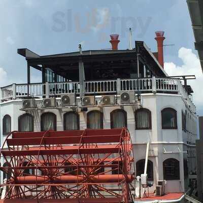 Stewords Riverboat