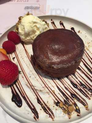 The Manhattan Fish Market