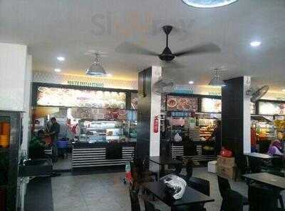 Afghanistan Family Rstnt