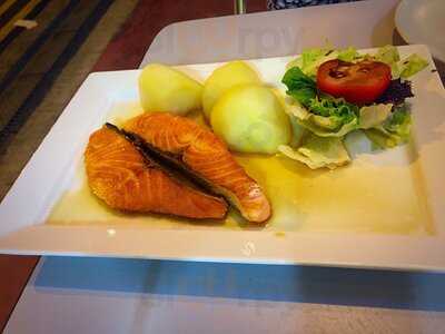 Joe's Corner Cafe & Bar