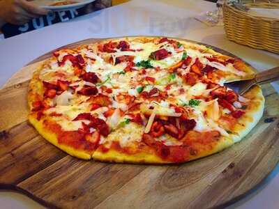 Joe's Corner Cafe & Bar