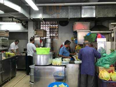 Mohamed Raffi Muslim Food Stall (koothurar)