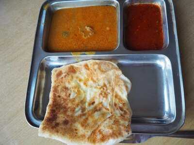 Mr And Mrs Mohgan's Super Crispy Roti Prata