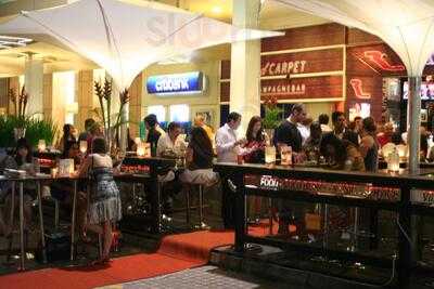 The Red Carpet Champagne Bar Singapore