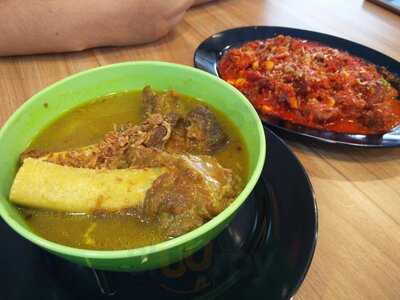 Spices & Curries Express