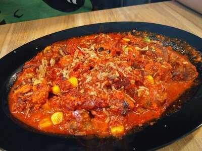 Spices & Curries Express