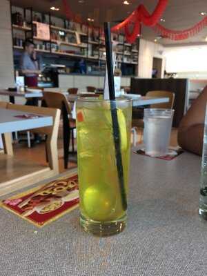 Pizza Hut Dining Restaurants