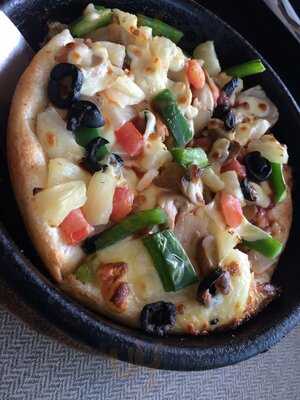 Pizza Hut Dining Restaurants