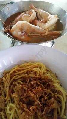 Wah Kee Big Prawn Noodles