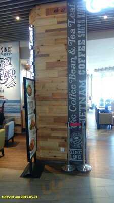 The Coffee Bean & Tea Leaf Cafe