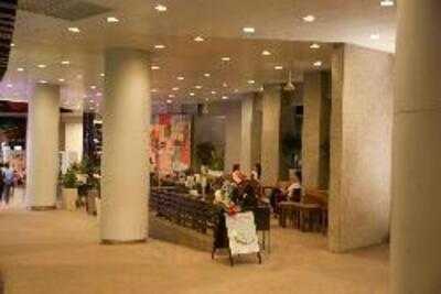 Starbucks The Cathay