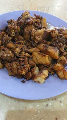 Ah Kow Mushroom Minced Pork Mee