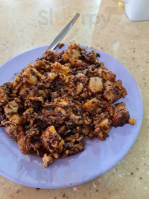 Ah Kow Mushroom Minced Pork Mee
