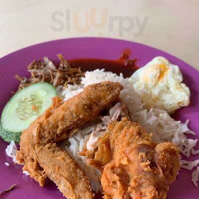 Mizzy's Corner Nasi Lemak