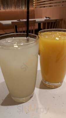 Yaki Yaki Bo Teppanyaki Restaurant