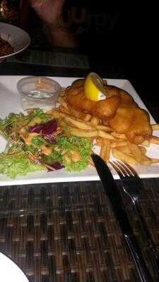 Frienzie Bar And Bistro