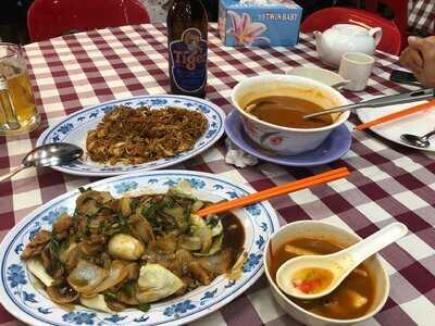 Lao You Ji Fishhead Steamboat Seafood Restaurant