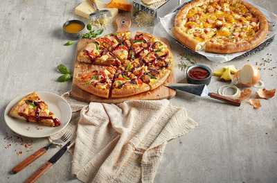 Pizza Hut Dining Restaurants