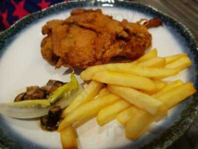 The Grumpy Bear - Thomson Plaza