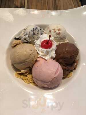 Lenas Paya Lebar Square