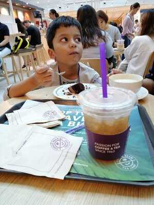 The Coffee Bean & Tea Leaf