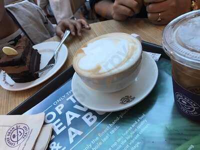 The Coffee Bean & Tea Leaf