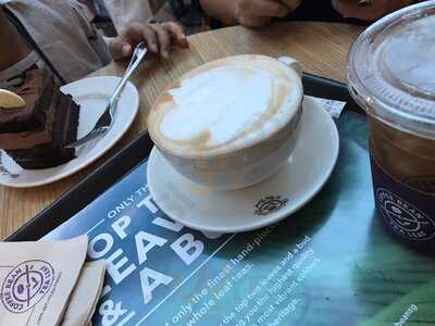 The Coffee Bean & Tea Leaf