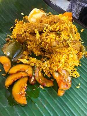 Pakistani Dum Briyani