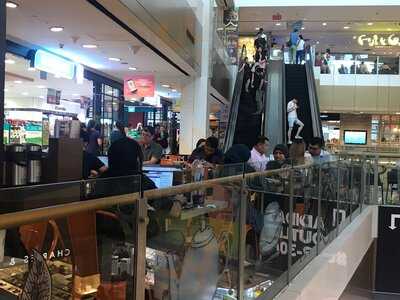 The Coffee Bean & Tea Leaf