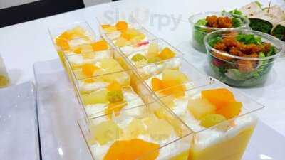 Hany's The Brunch Store