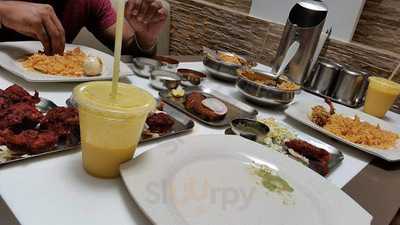 Ponnusamy Restaurant