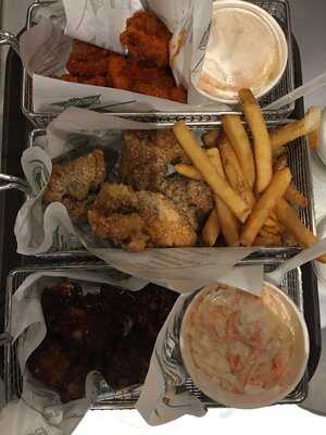 Wingstop Suntec City