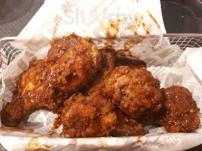 Wingstop Suntec City