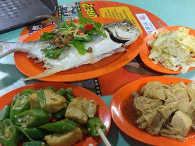 Tian Tian Fatt Rice And Porridge