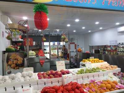 Boon's Fresh Fruits And Juices
