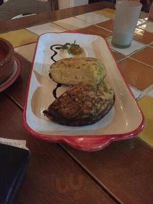 Los Primos Taberna Y Tapas Bar